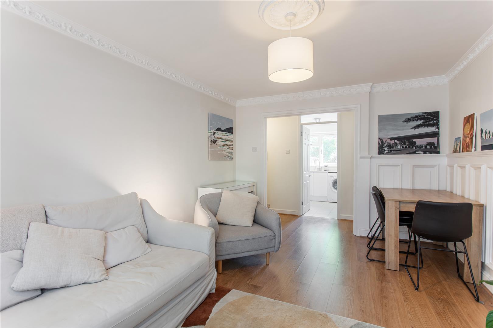 Rhondda Grove, Mile End